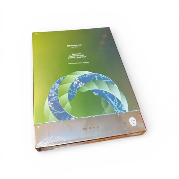 Dermovia Hyaluronic Acid Essence Facial Mask - Picture 2 of 5